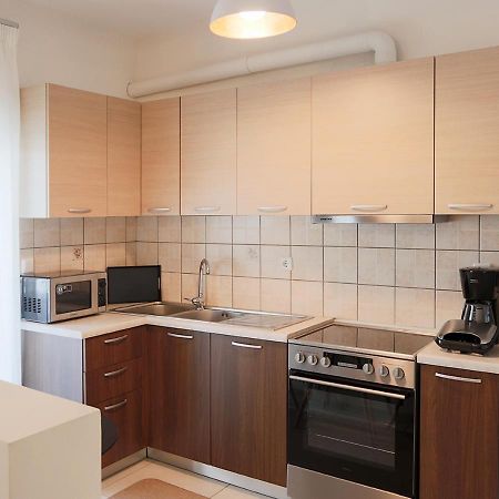 V Luxury Apartment 1 Ioannina Exterior foto